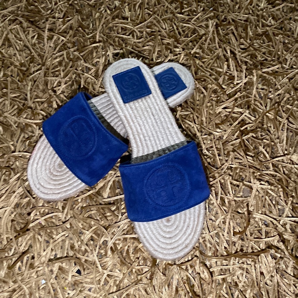 Tory Burch navy sandal